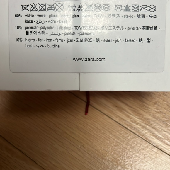 NWT Zara Limited Edition Floral Beaded Earrings - Picture 8 of 8